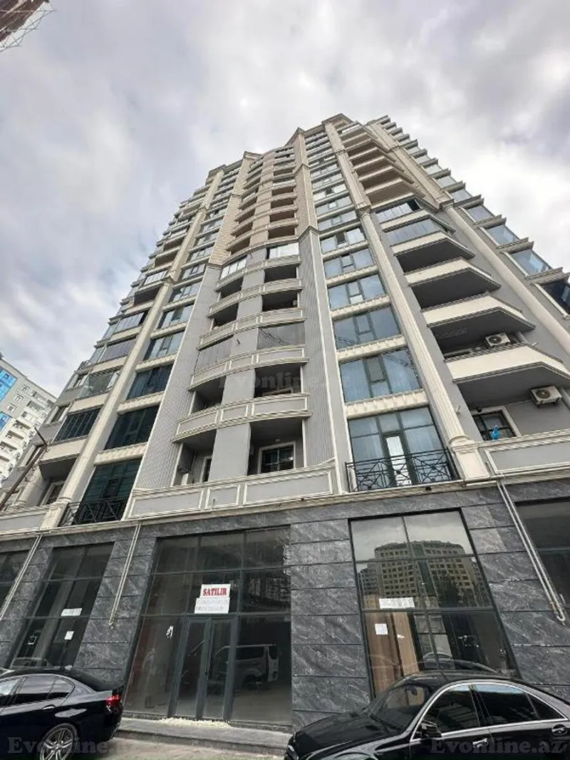 Satılır 4 otaqlı Mənzil Yeni tikili 175 m² Nəsimi r. - şəkil 3