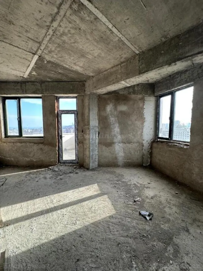 Satılır 4 otaqlı Mənzil Yeni tikili 175 m² Nəsimi r. - şəkil 8