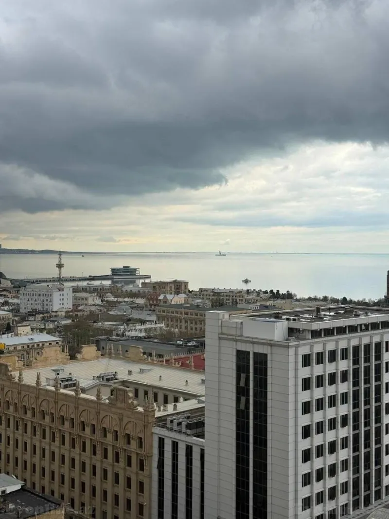 Satılır 3 otaqlı Mənzil Yeni tikili 150 m² İçərişəhər m. - şəkil 6