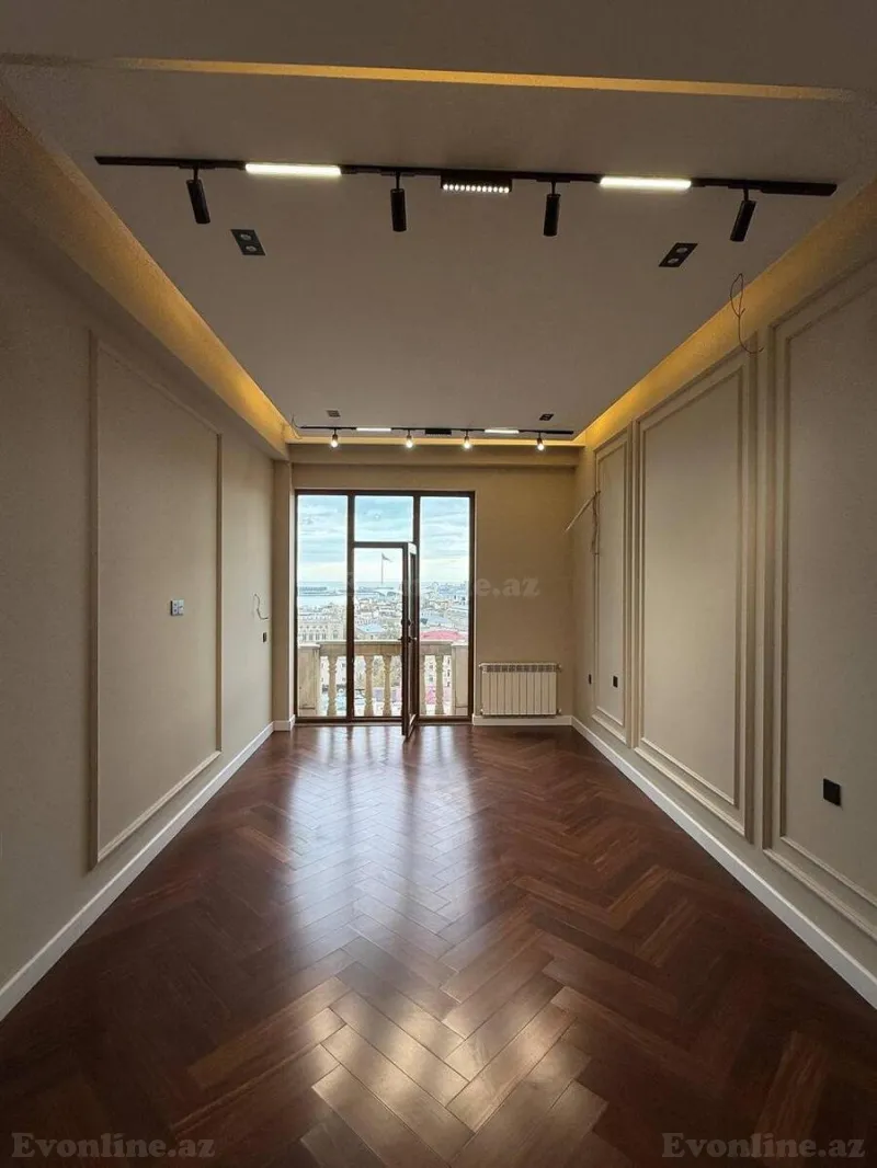 Satılır 3 otaqlı Mənzil Yeni tikili 150 m² İçərişəhər m. - şəkil 9