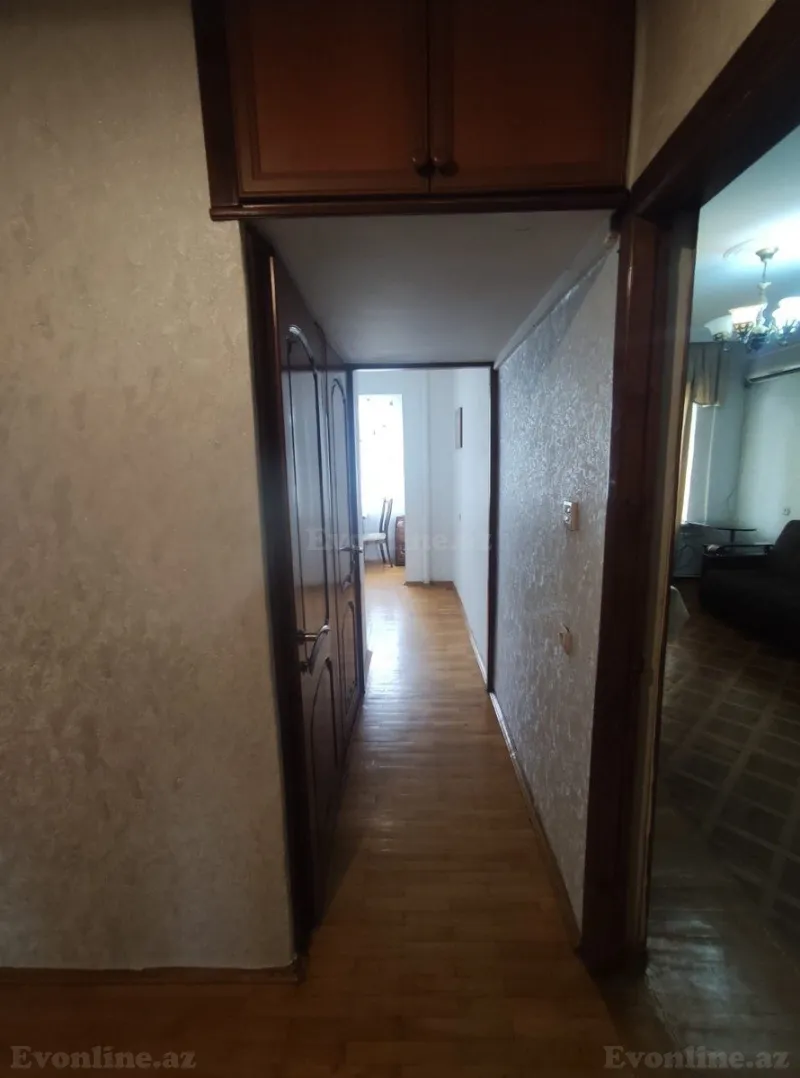 Kirayə verilir 2 otaqlı Mənzil Köhnə tikili 75 m² 8-ci mikrorayon - şəkil 3