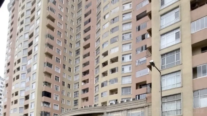 Satılır 2 otaqlı Mənzil Yeni tikili 73 m² 8-ci mikrorayon - şəkil 2