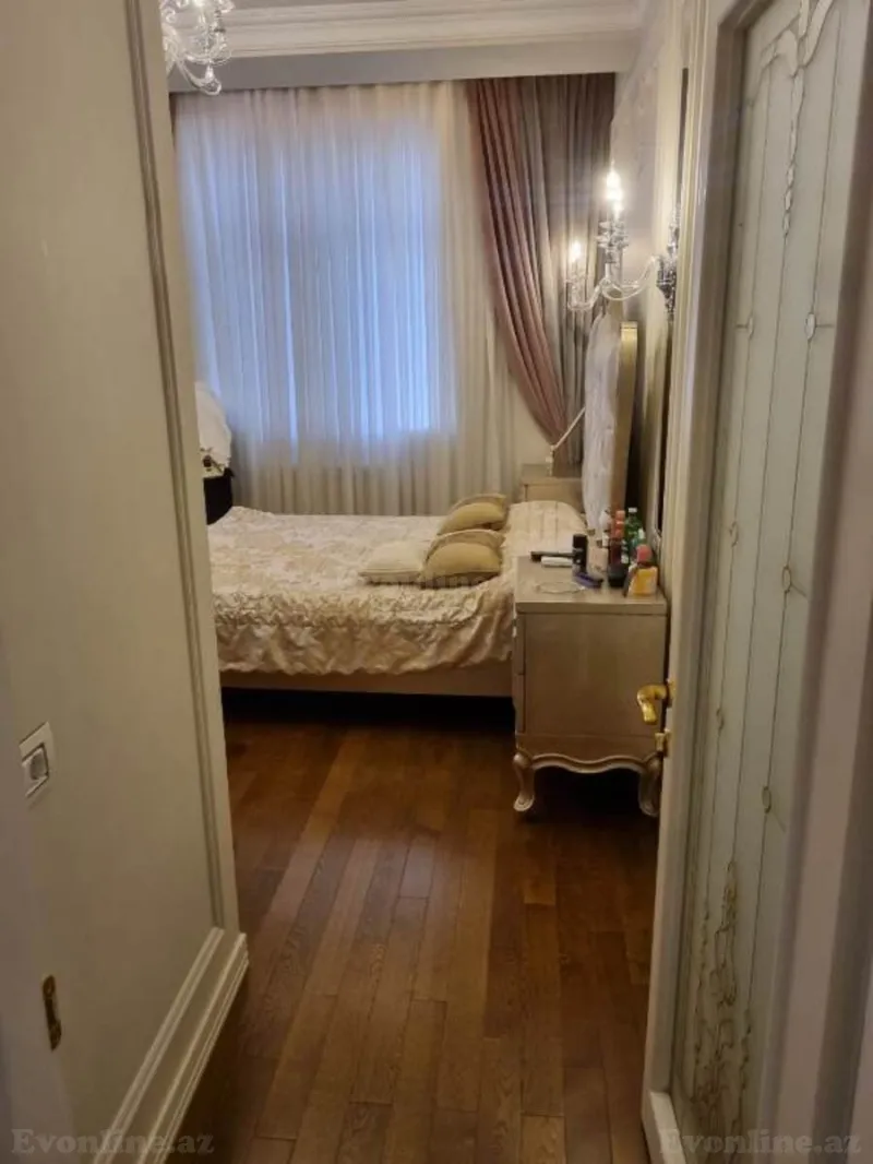 Satılır 2 otaqlı Mənzil Yeni tikili 91 m² Elmlər Akademiyası m. - şəkil 6