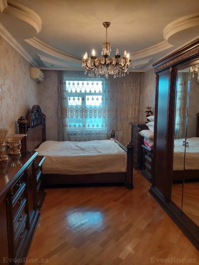 Satılır 4 otaqlı Mənzil Yeni tikili 200 m² Binəqədi r. - şəkil 3