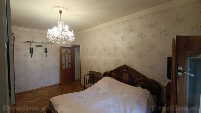 Satılır 5 otaqlı Mənzil Köhnə tikili 125 m² Azadlıq prospekti m. - şəkil 4