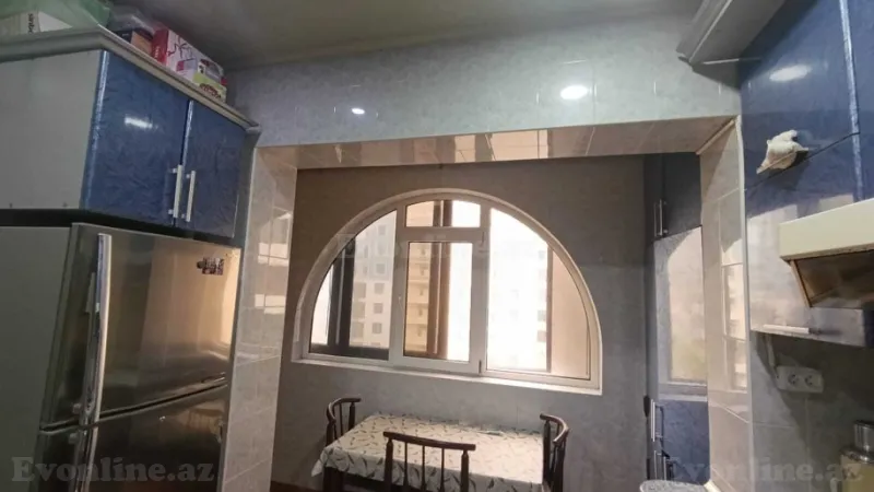 Satılır 5 otaqlı Mənzil Köhnə tikili 125 m² Azadlıq prospekti m. - şəkil 8