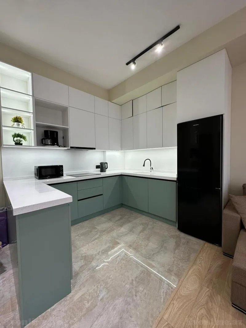 Kirayə verilir 2 otaqlı Mənzil Yeni tikili 80 m² Sabunçu r. - şəkil 4