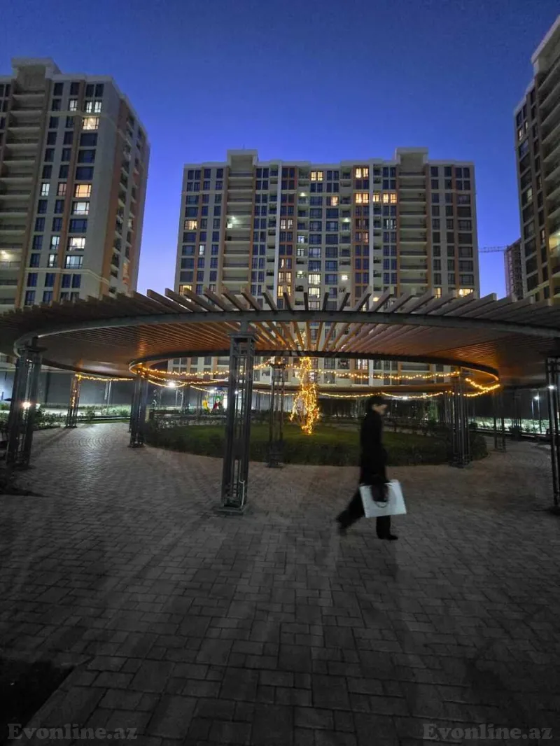 Satılır 2 otaqlı Mənzil Yeni tikili 50 m² Yasamal r. - şəkil 2