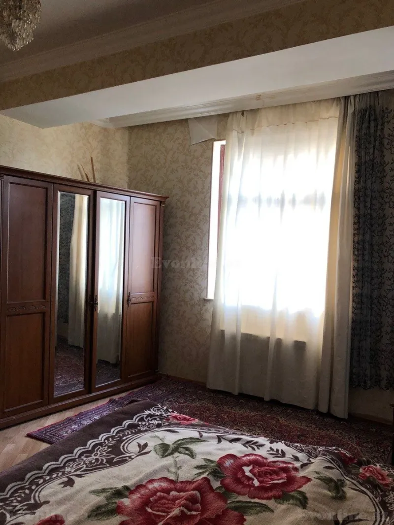 Kirayə verilir 3 otaqlı Mənzil Yeni tikili 160 m² 28 May m. - şəkil 3