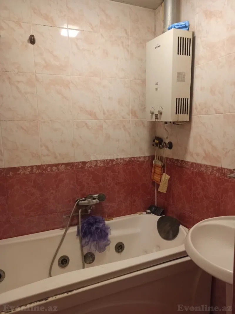 Satılır 2 otaqlı Mənzil Köhnə tikili 55 m² Xalqlar Dostluğu m. - şəkil 8