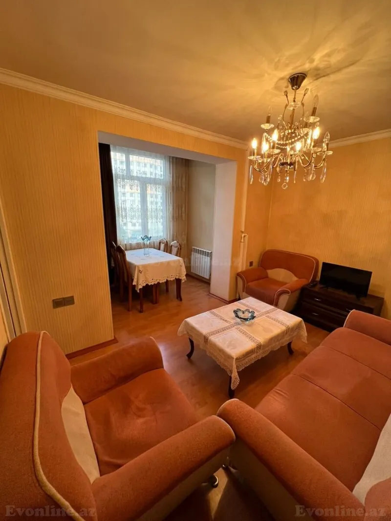 Satılır 2 otaqlı Mənzil Köhnə tikili 45 m² 28 May m. - şəkil 2