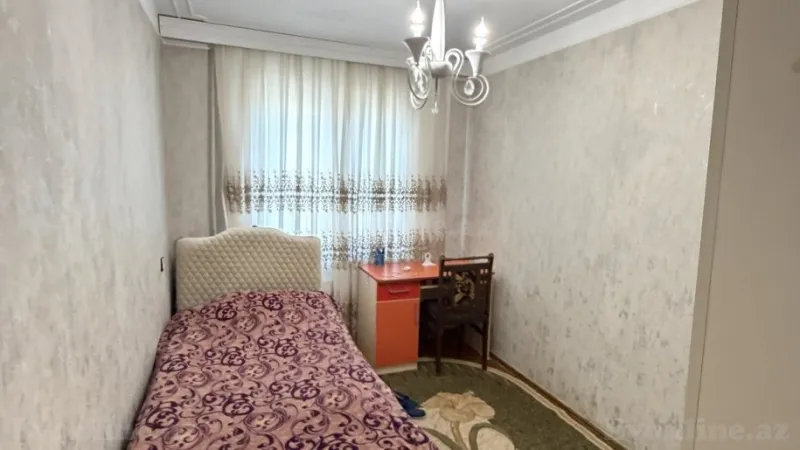 Satılır 4 otaqlı Mənzil Köhnə tikili 100 m² Neftçilər m. - şəkil 5