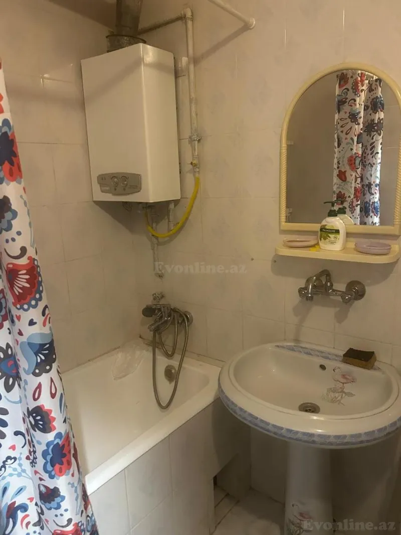 Satılır 2 otaqlı Mənzil Köhnə tikili 56 m² Sumqayıt - şəkil 4