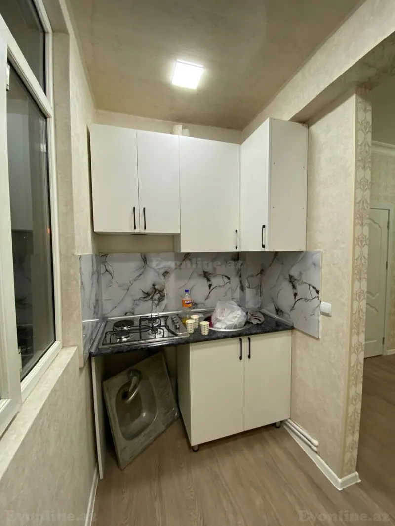 Satılır 2 otaqlı Mənzil Köhnə tikili 48 m² 5-ci mikrorayon - şəkil 9