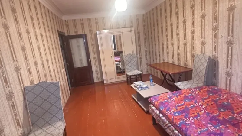 1 otaqlı Mənzil 38 m² 8-ci mikrorayon Kirayə verilir
