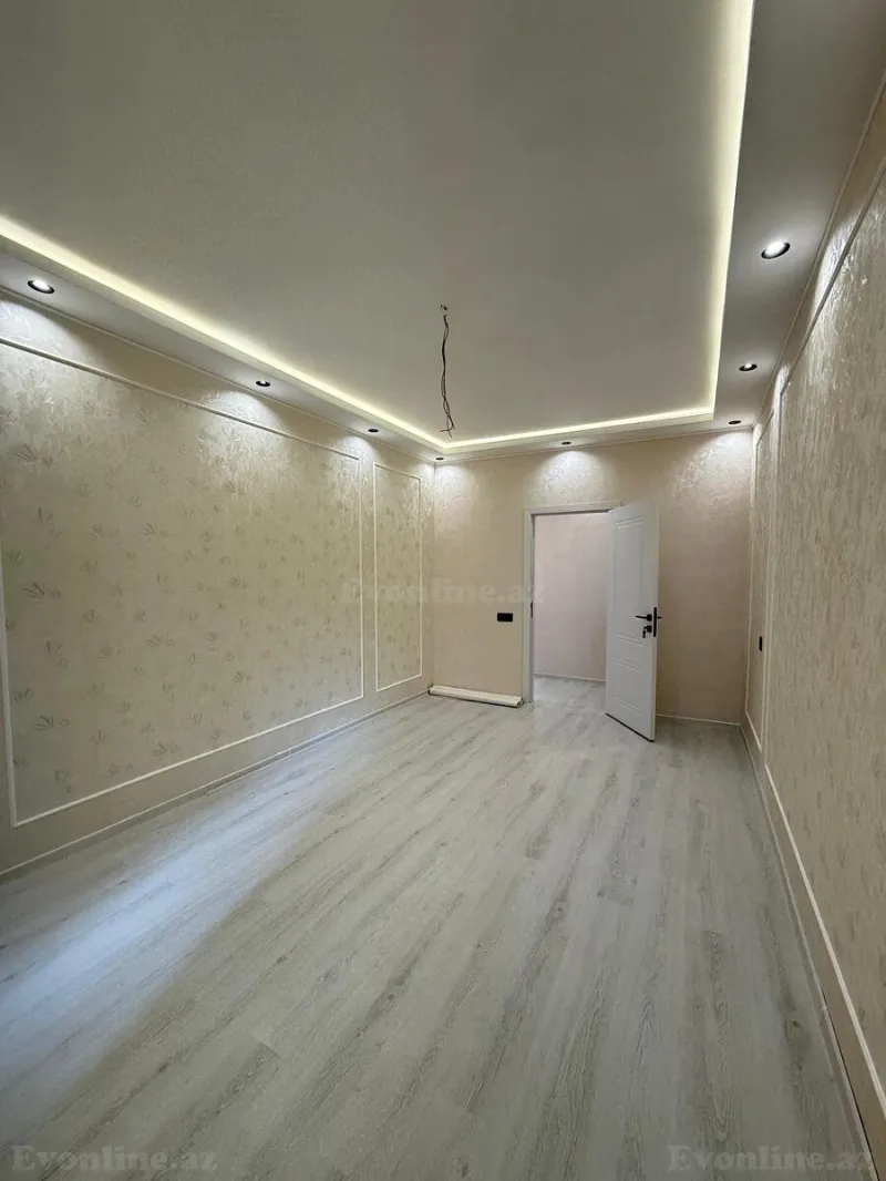 Satılır 2 otaqlı Mənzil Köhnə tikili 45 m² Yeni Yasamal - şəkil 4