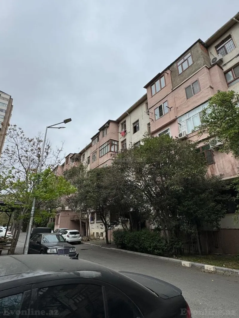 Satılır 2 otaqlı Mənzil Köhnə tikili 55 m² 4-cü mikrorayon - şəkil 9