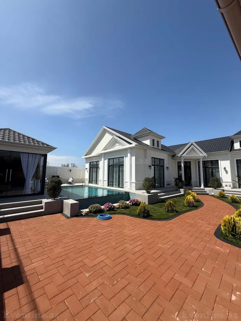 4 otaqlı Həyət evi 208 m² Mərdəkan Satılır