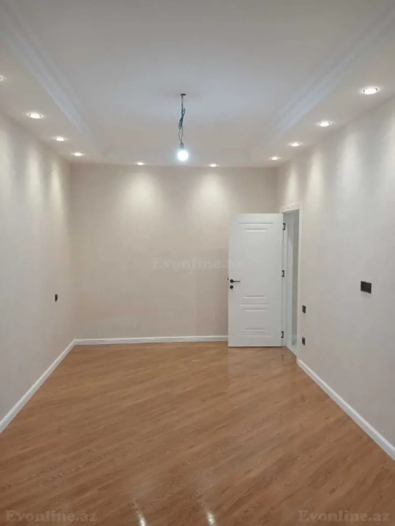Satılır 2 otaqlı Mənzil Yeni tikili 72 m² 28 May m. - şəkil 3