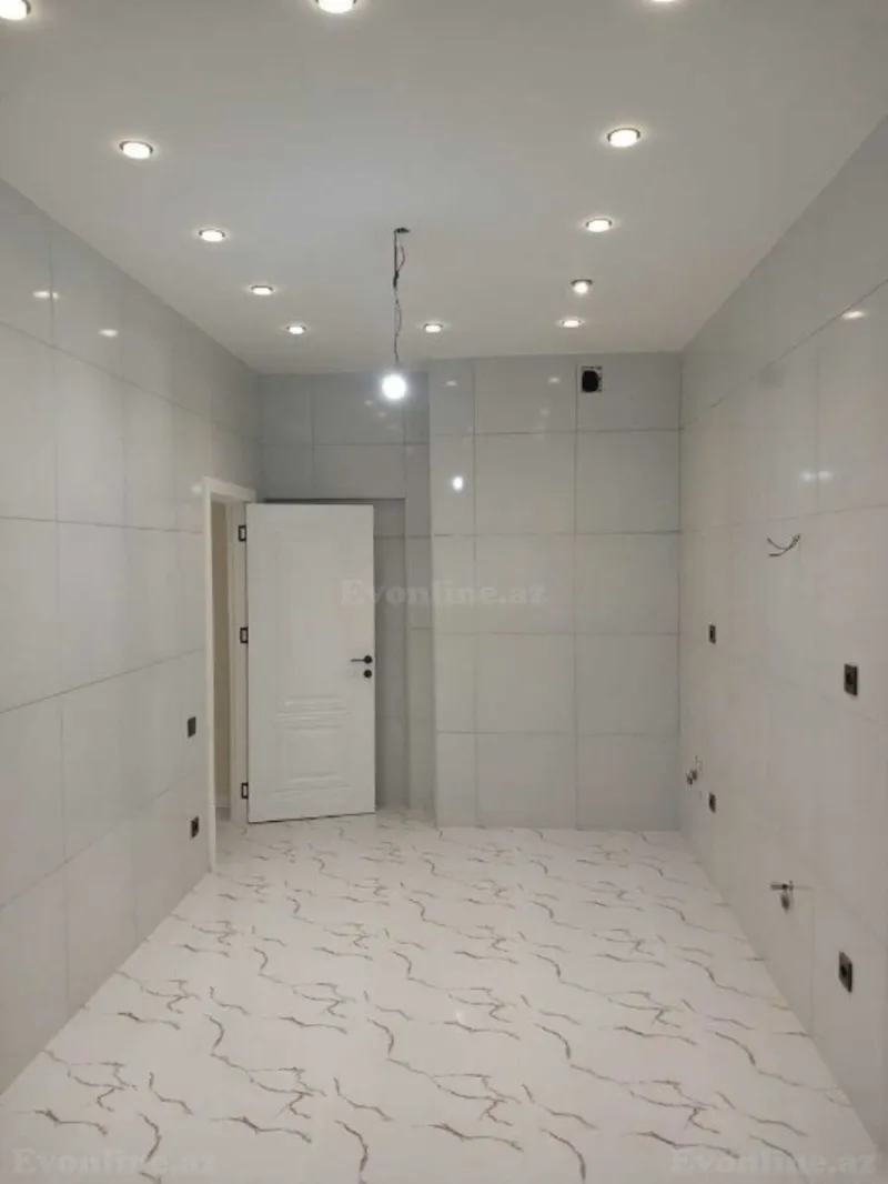 Satılır 2 otaqlı Mənzil Yeni tikili 72 m² 28 May m. - şəkil 6