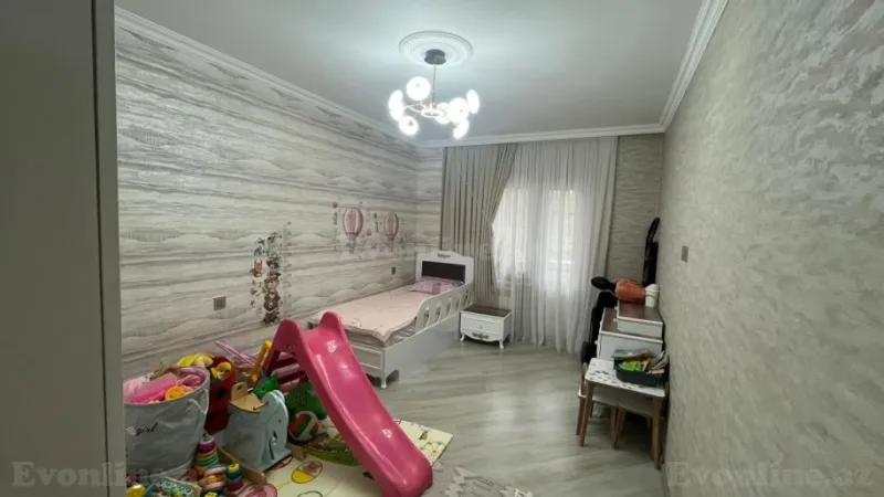 Satılır 4 otaqlı Mənzil Köhnə tikili 117 m² Yeni Yasamal - şəkil 5