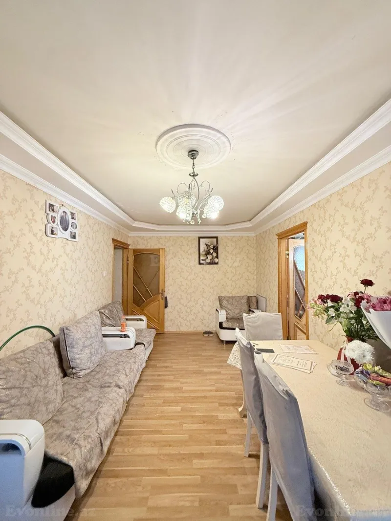 3 otaqlı Mənzil 60 m² Xırdalan Satılır