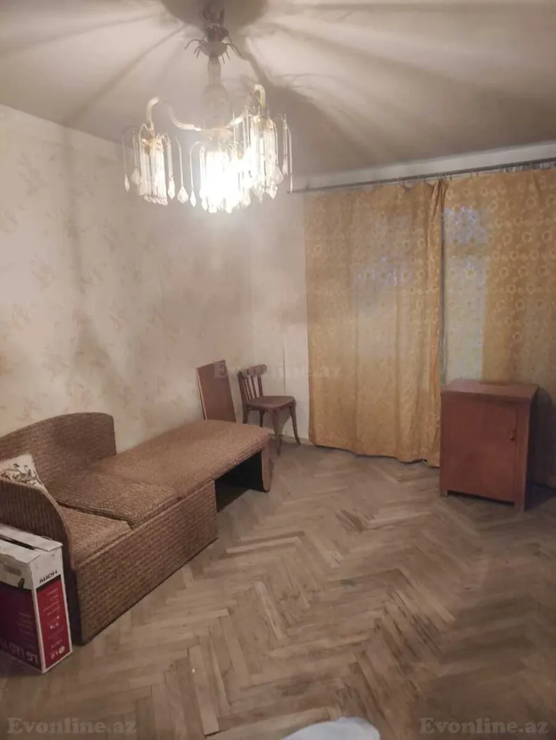 Satılır 2 otaqlı Mənzil Köhnə tikili 50 m² Elmlər Akademiyası m. - şəkil 3