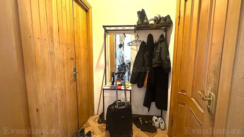 Satılır 2 otaqlı Mənzil Köhnə tikili 70 m² İçərişəhər m. - şəkil 12
