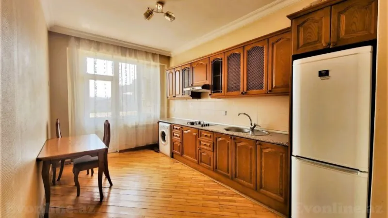 2 otaqlı Mənzil 50 m² 9-cu mikrorayon Kirayə verilir
