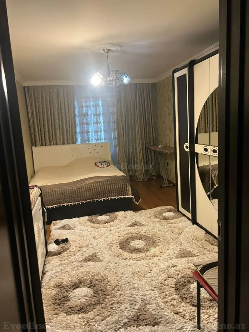 Kirayə verilir 2 otaqlı Mənzil Köhnə tikili 55 m² Elmlər Akademiyası m. - şəkil 2