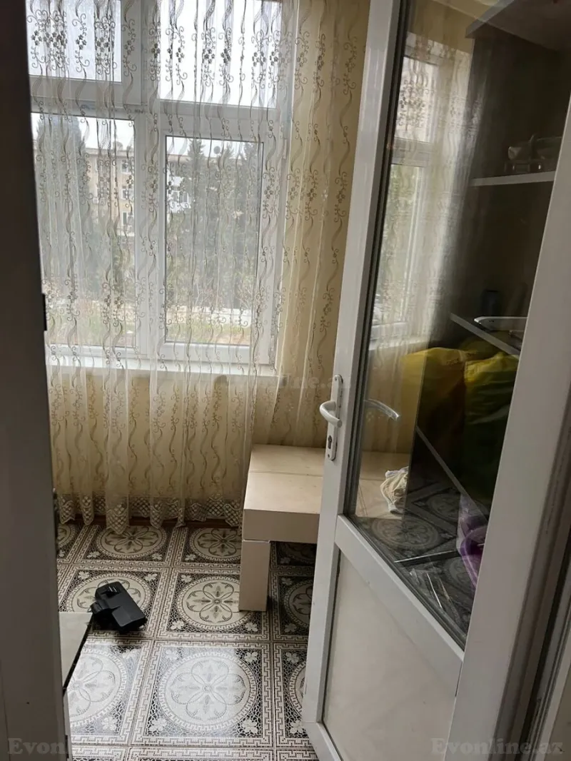 Kirayə verilir 2 otaqlı Mənzil Köhnə tikili 55 m² Elmlər Akademiyası m. - şəkil 5