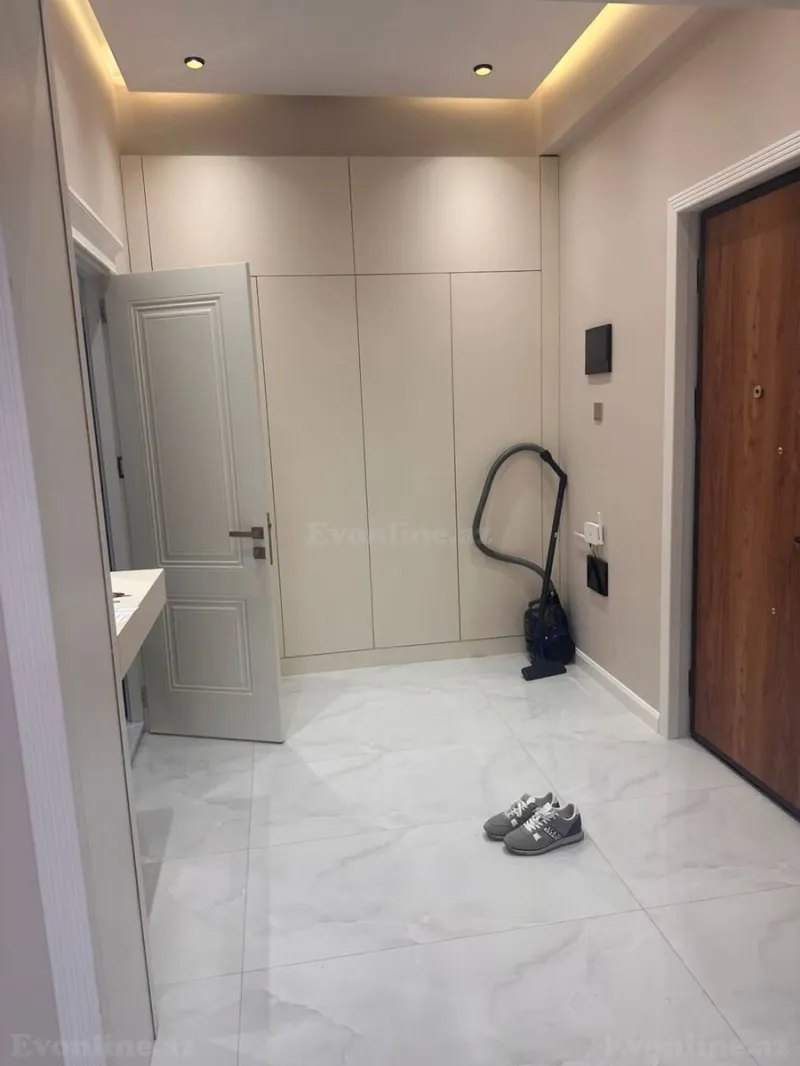 Kirayə verilir 3 otaqlı Mənzil Yeni tikili 100 m² Nizami m. - şəkil 14