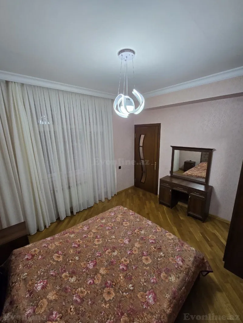 Kirayə verilir 2 otaqlı Mənzil Yeni tikili 70 m² Xətai m. - şəkil 4