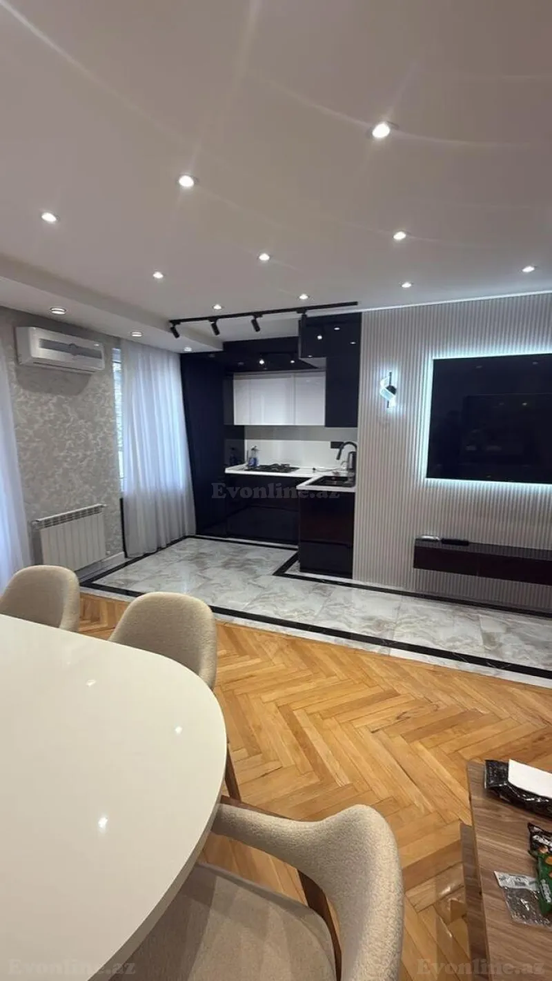 Kirayə verilir 3 otaqlı Mənzil Yeni tikili 90 m² Sahil m. - şəkil 2