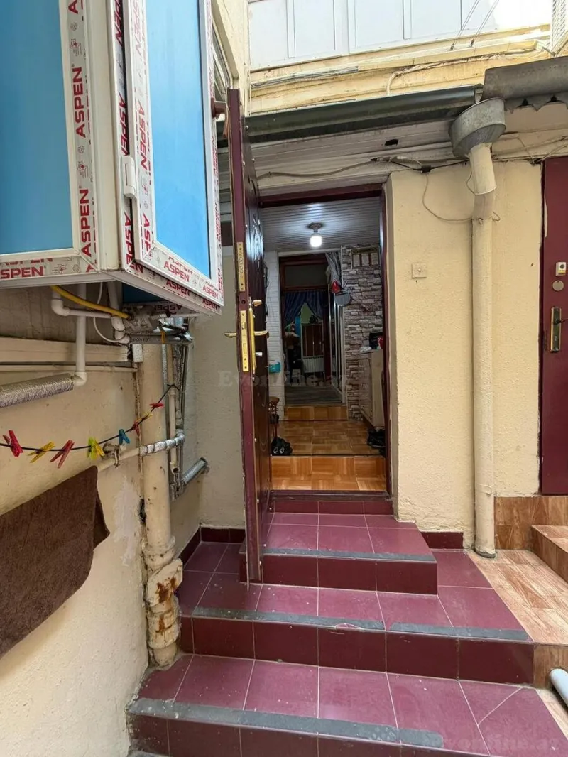 Satılır 2 otaqlı Mənzil Köhnə tikili 45 m² İçərişəhər m. - şəkil 6