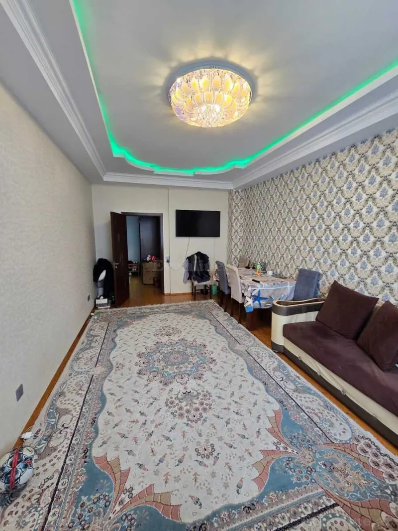 Satılır 2 otaqlı Mənzil Yeni tikili 58 m² Neftçilər m. - şəkil 2
