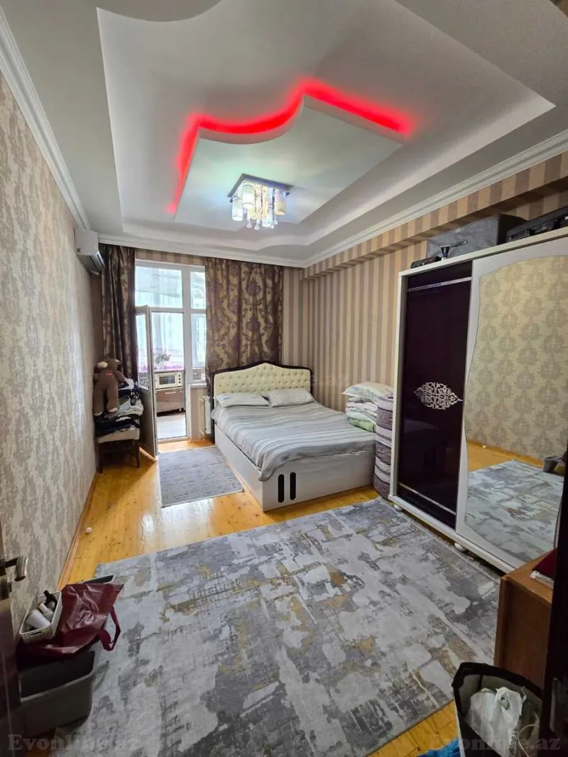 Satılır 2 otaqlı Mənzil Yeni tikili 58 m² Neftçilər m. - şəkil 3