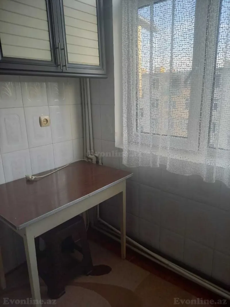Kirayə verilir 2 otaqlı Mənzil Köhnə tikili 50 m² 20 Yanvar m. - şəkil 5