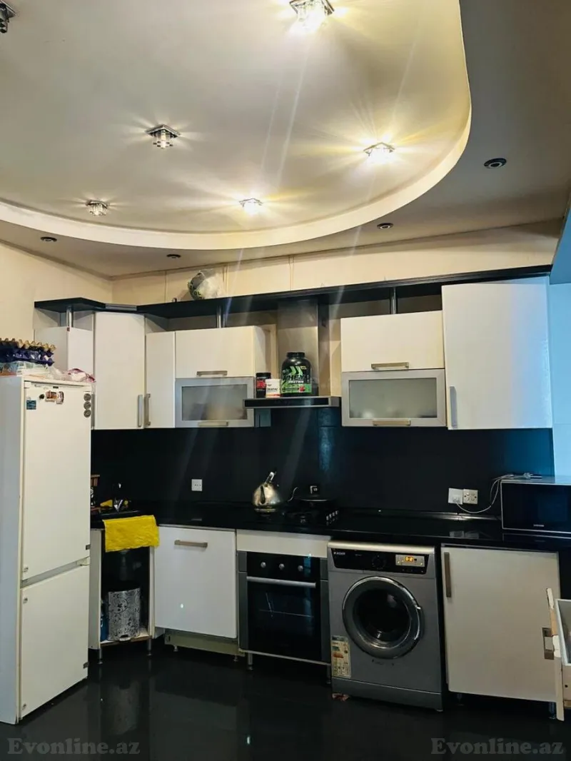 Satılır 3 otaqlı Mənzil Yeni tikili 130 m² Nizami m. - şəkil 4