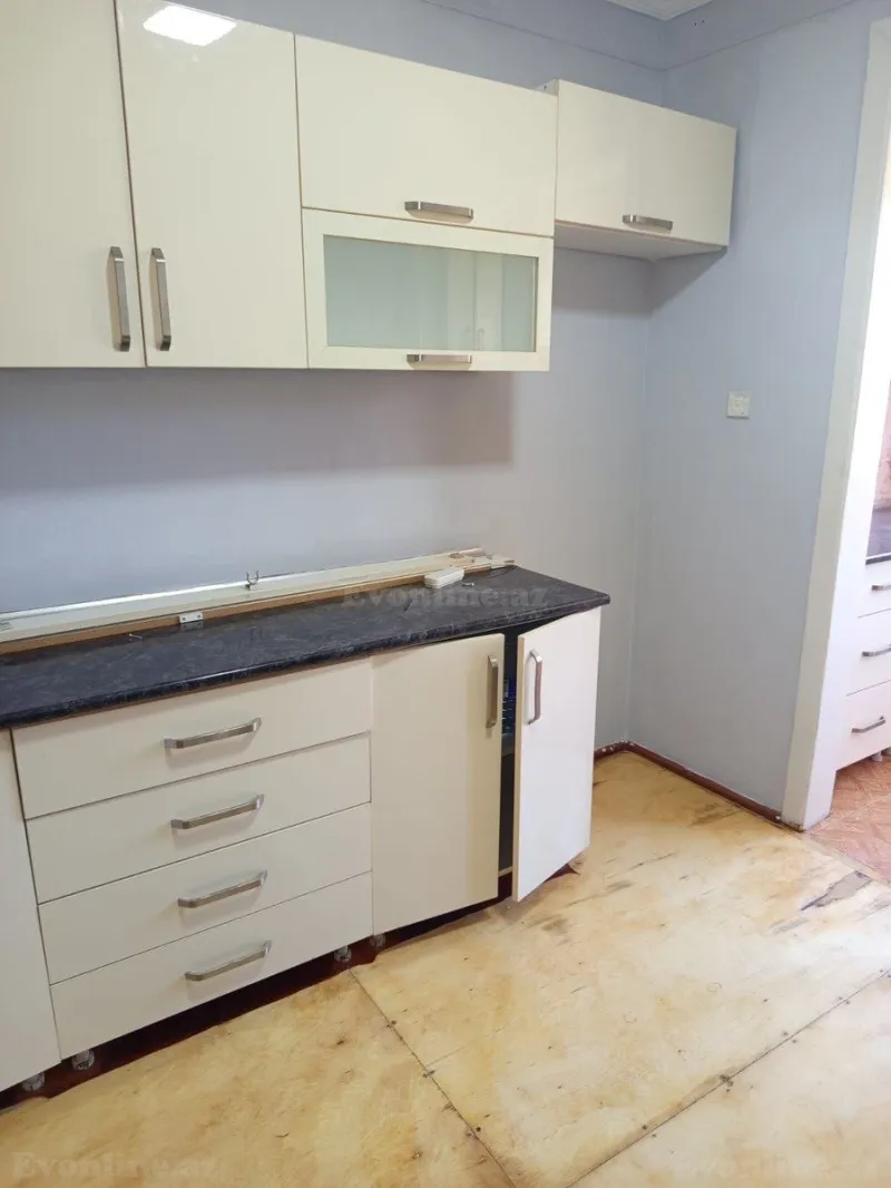 Satılır 3 otaqlı Mənzil Köhnə tikili 100 m² Əhmədli - şəkil 6