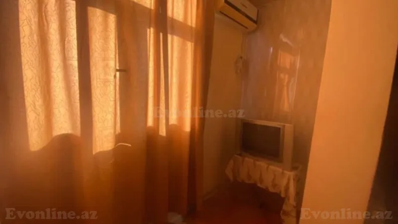 Kirayə verilir 2 otaqlı Mənzil Köhnə tikili 45 m² 7-ci mikrorayon - şəkil 23