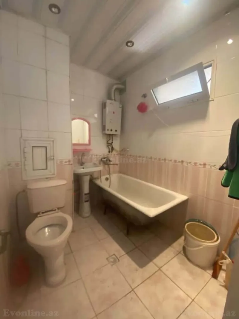 Kirayə verilir 2 otaqlı Mənzil Köhnə tikili 45 m² 7-ci mikrorayon - şəkil 28