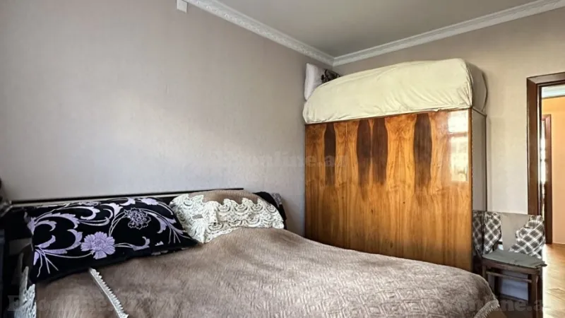 Satılır 3 otaqlı Mənzil Köhnə tikili 78 m² Həzi Aslanov m. - şəkil 4