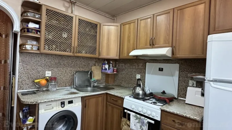 Satılır 3 otaqlı Mənzil Köhnə tikili 78 m² Həzi Aslanov m. - şəkil 13