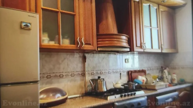 Kirayə verilir 4 otaqlı Mənzil Köhnə tikili 100 m² Nəsimi r. - şəkil 8