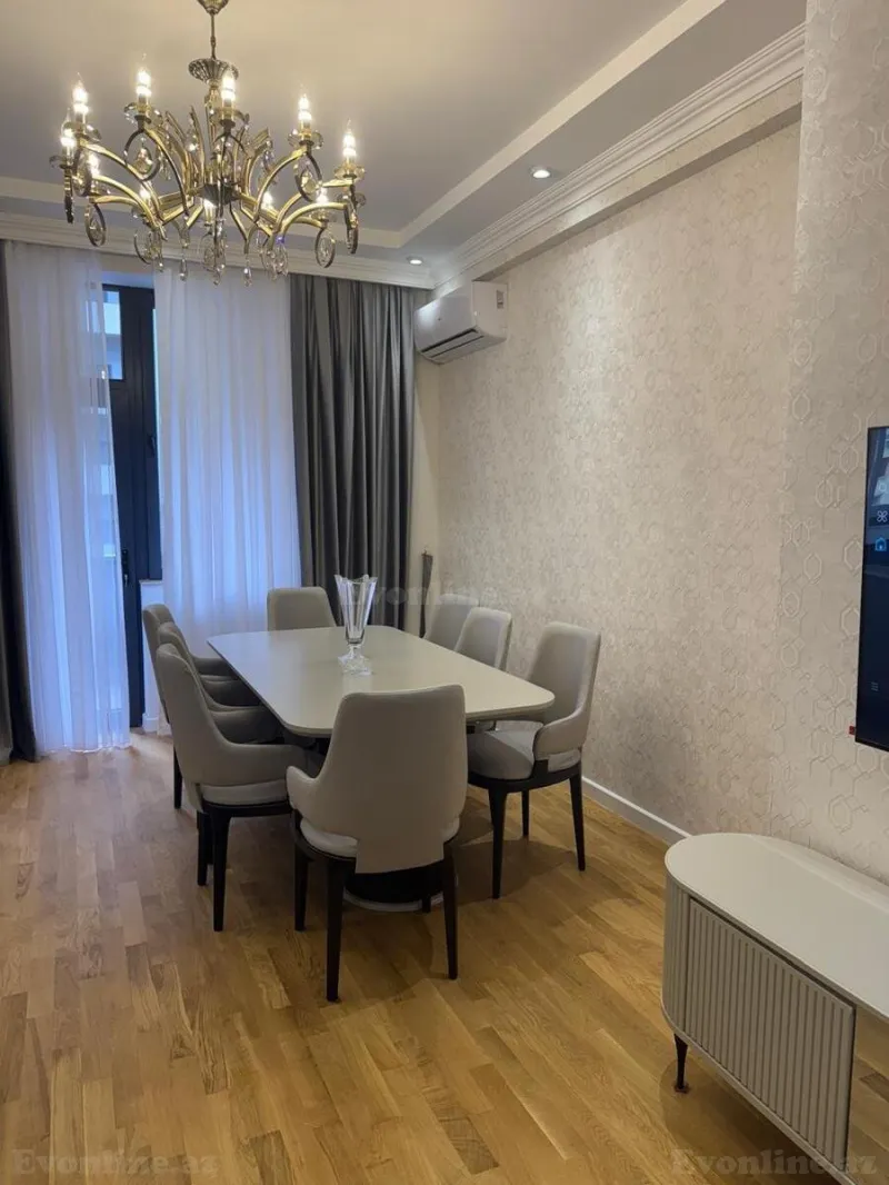 Kirayə verilir 3 otaqlı Mənzil Yeni tikili 130 m² 28 May m. - şəkil 3
