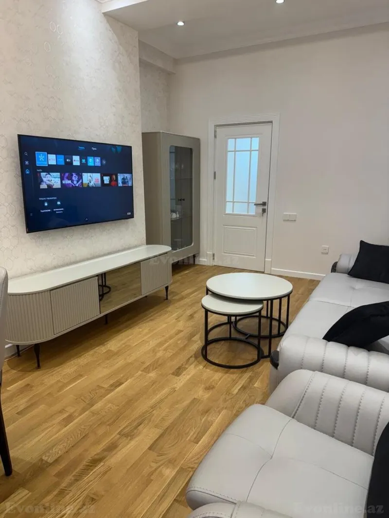 Kirayə verilir 3 otaqlı Mənzil Yeni tikili 130 m² 28 May m. - şəkil 5