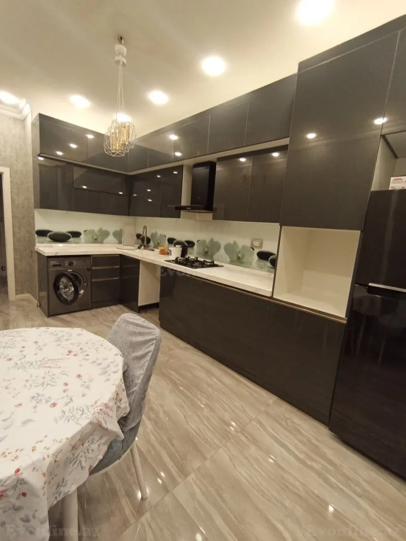 Kirayə verilir 2 otaqlı Mənzil Yeni tikili 94 m² Qara Qarayev m. - şəkil 10