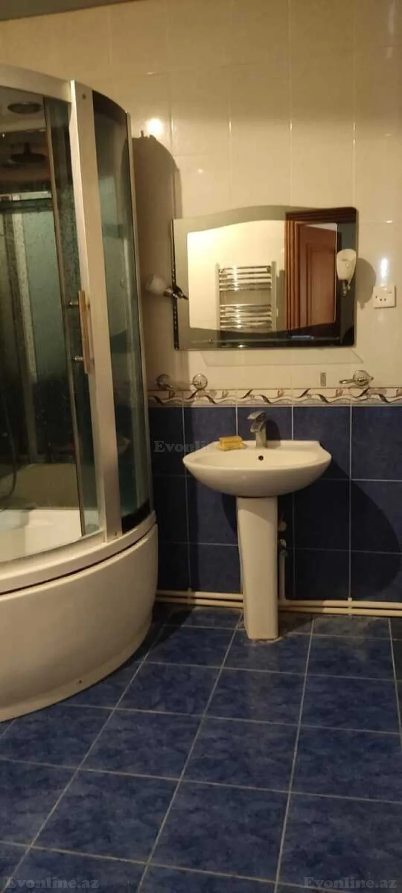 Kirayə verilir 3 otaqlı Mənzil Köhnə tikili 148 m² Memar Əcəmi m. - şəkil 9