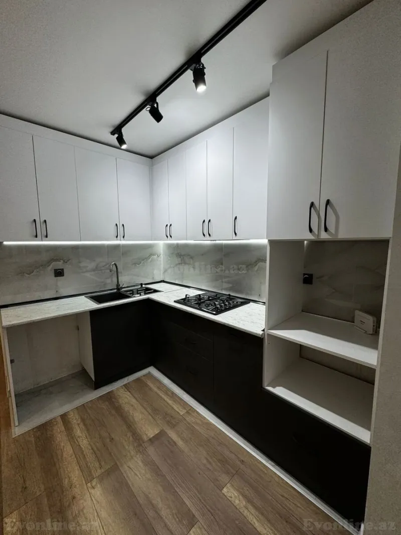 Satılır 3 otaqlı Mənzil Köhnə tikili 80 m² Əhmədli m. - şəkil 11